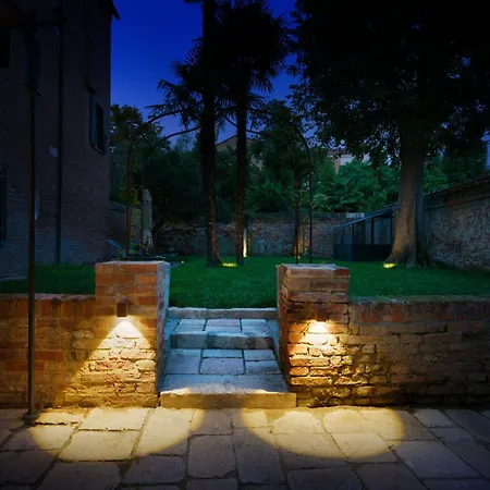 Corte Della Palma Superb Venetian Garden * Venice
