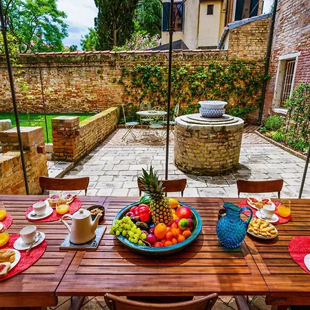 Apartment Corte Della Palma Superb Venetian Garden